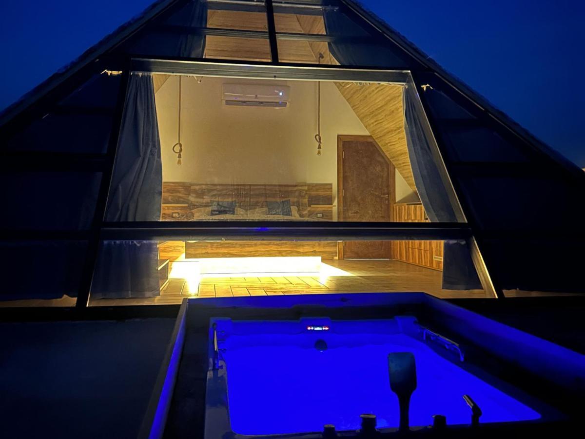 Deadsea Octagon Ξενοδοχείο Μάνταμπα Εξωτερικό φωτογραφία